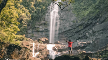 Mapalana-Waterfall-View-in-Ratnapura-FootSteps