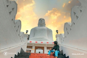 Visit Bahirawakanda Vihara Buddha Statue